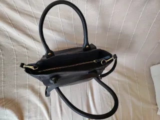 Oferta exclusiva. Bolso ejecutivo Zara negro.