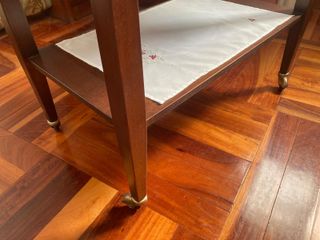 Mueble Bar con Bandejas Extraíbles