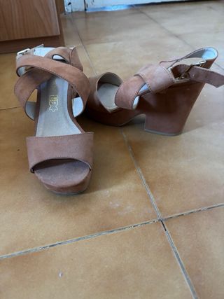 Tacones Marrones