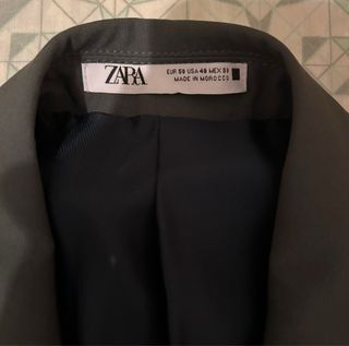 *NUEVO Americana verde oliva talla 50 Zara