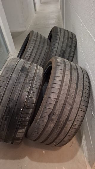 Michelin Pilot Sport 275/35 R21