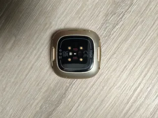 Fitbit Versa 3 GPS - Caja Original