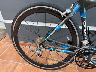 Orbea Opal Carbono con Llantas Bontrager