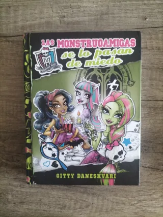 Colección de libros juveniles Monster High