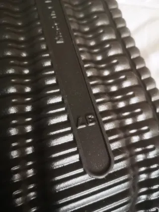 Zapatillas tipo Crocs negras