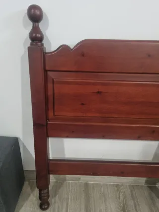 2 cabeceros de cama individuales de madera