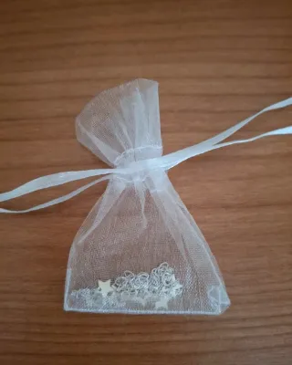 Tobillera de plata con estrellas