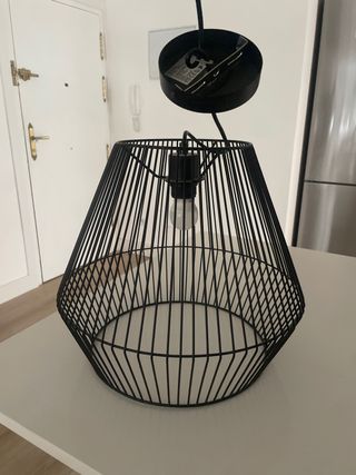 Lámpara de techo negra de metal