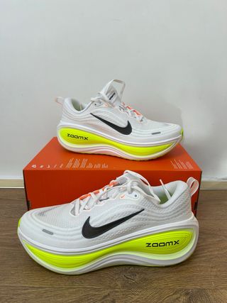 Nike Vomero Plus Talla 43