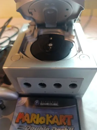 Consola Nintendo GameCube + Mario Kart Double Dash