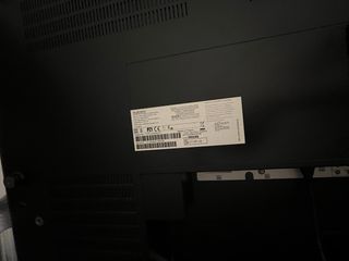 Televisión Philips Negra con TDT externo