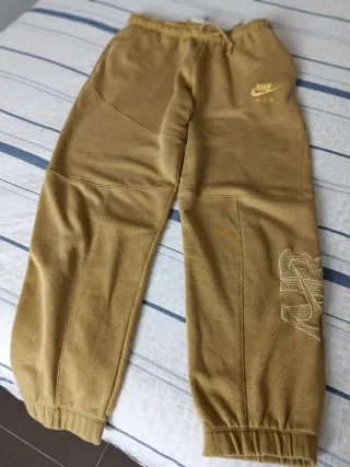Pantalón Chándal Nike Marrón