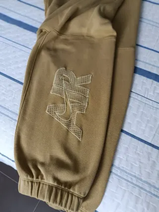 Pantalón Chándal Nike Marrón