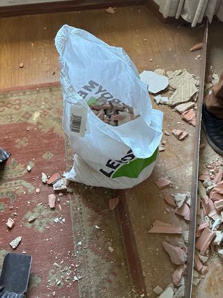 Escombro de ladrillo gratis. No pago por retirar