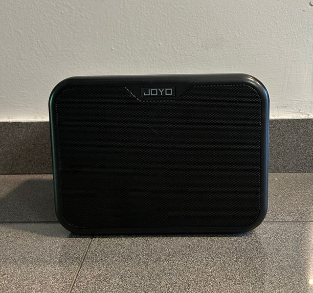Amplificador y soporte guitarra JOYO - miniatura 2