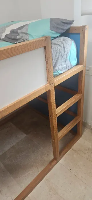 Cama infantil Kura Ikea