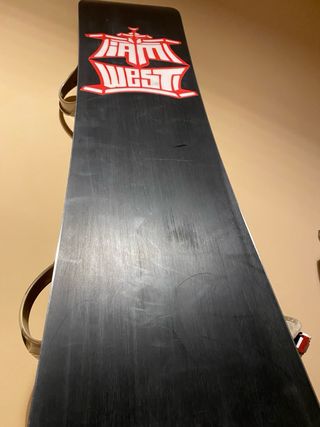 Tabla Snowboard Edición Especial WEST x IAM 2018.
