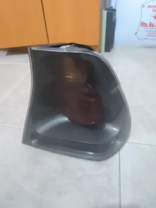 Piloto trasero derecho BMW E46 Compact