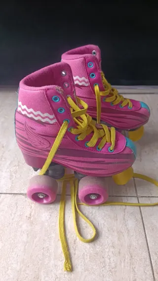 Patines Soy Luna Talla 30/31 + Funda