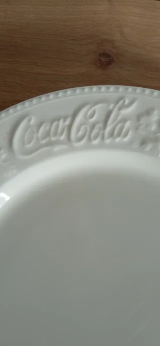 Plato Coca-Cola Vintage 80