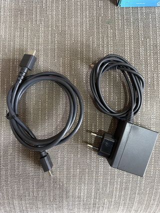 Nintendo Switch - Consola / Juegos / Accesorios