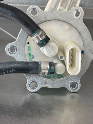 Bomba Gasolina BMW G310R 2017