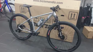 Bicicleta Mendiz MTB 2026