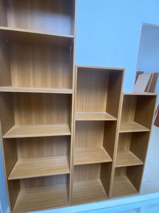 Estanterías de madera modulares