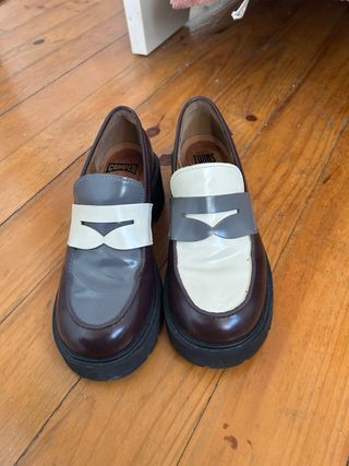 Mocasines Camper Twins Marrones y Blancos