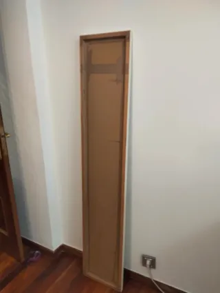 Mueble azul y blanco