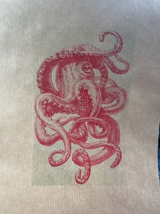 Pulpo rojo decorativo