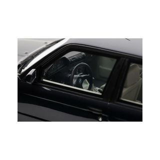 BMW M3 E30 Otto Models 1/18