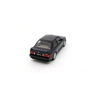 BMW M3 E30 Otto Models 1/18