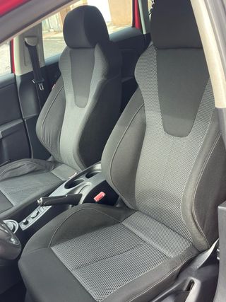 SEAT Leon 2010 1.6TDI 105CV