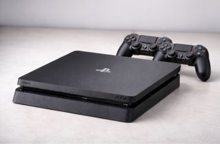 Playstation 4 Slim PS4 Negra