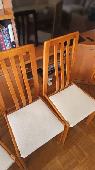 4 Sillas Comedor Madera Ergonómicas(50€ las 4)