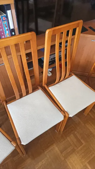 4 Sillas Comedor Madera Ergonómicas(50€ las 4)