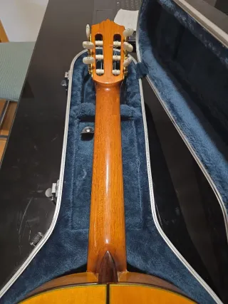 Guitarra Profesional Flamenca Ciprés Maciza 2012