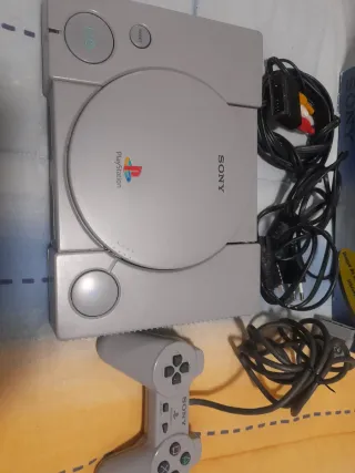 PlayStation 1 Value Pack Sony, en su caja original