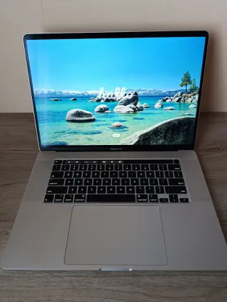 MacBook Pro 16" 2019