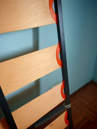 Somier 135cm x 192 cm  con PATAS.