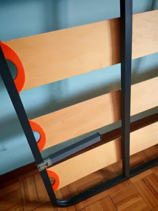 Somier 135cm x 192 cm  con PATAS.