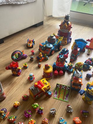 Super Zings Lote Coches Figuras Cajas