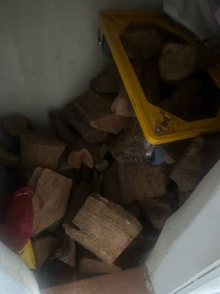 Leña de encina para chimenea o barbacoa