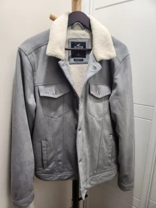 Chaqueta Hollister  ante forro borreguito