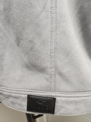 Chaqueta Hollister  ante forro borreguito