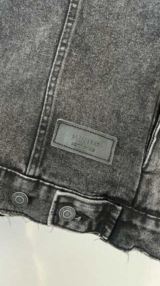 Cazadora vaquera Pull&Bear gris hombre