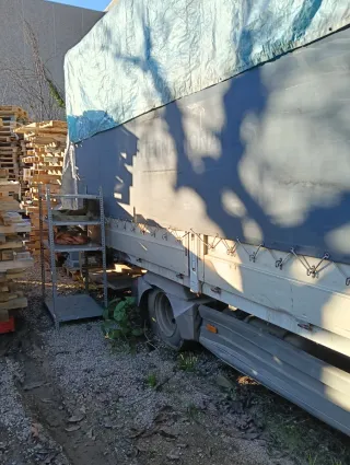 Camión Mercedes Atego 9/18.