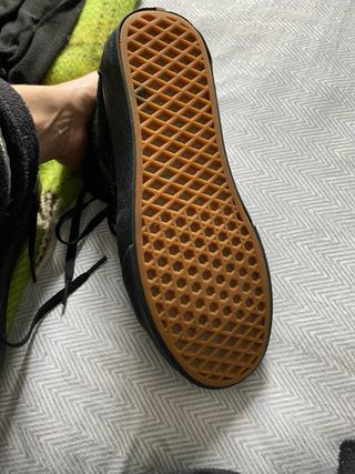 Zapatillas Vans SK8-Hi Negras piel vuelta.