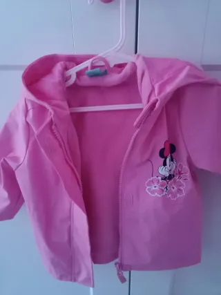 Chubasquero Minnie Mouse Talla 9 meses